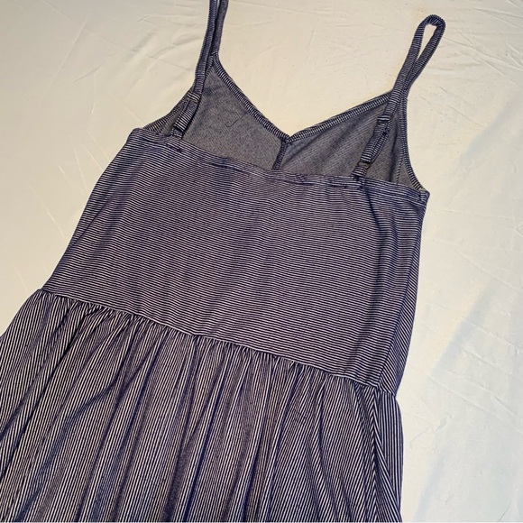 Target Universal Thread Striped Dress - Picture 4 of 8